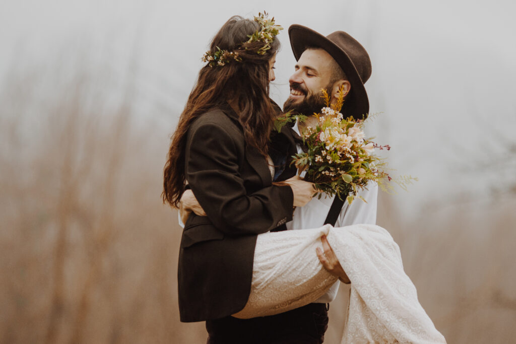 Humblebee Wedding Films Wedding Photography Styles, stylish bride and groom photographed outdoors in the mountains